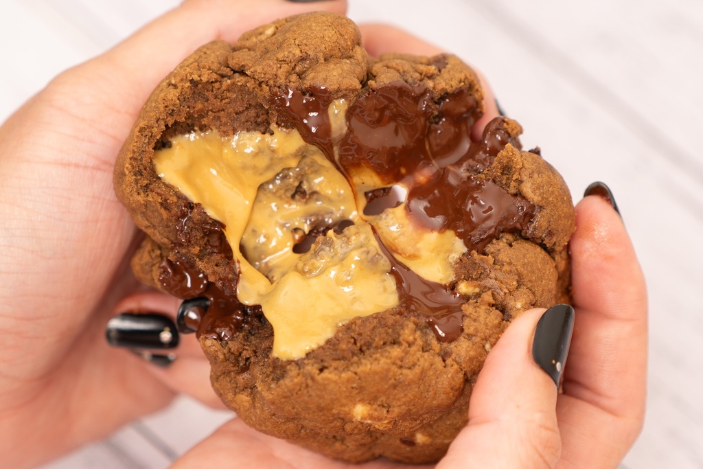 Peanut Butter Chocolate Chip Cookie